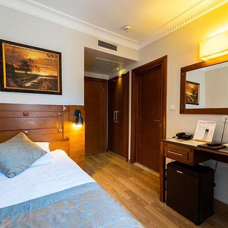 Levent Hotel Istanboel Buitenkant foto